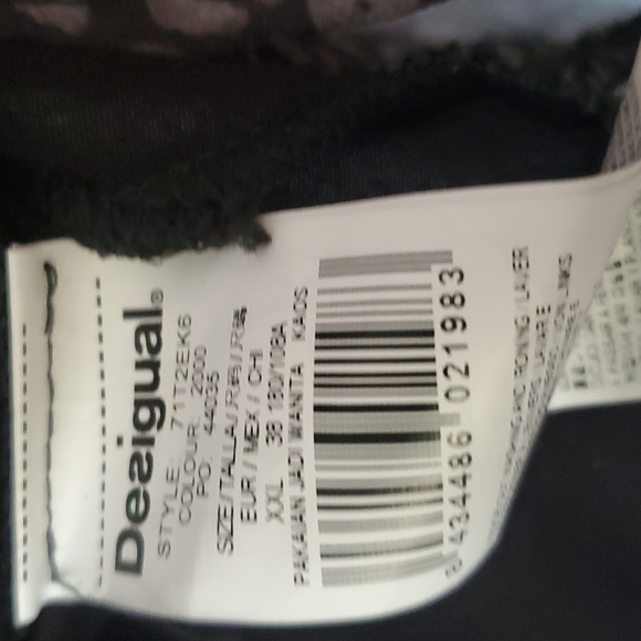 Sweather - Picture 5 of 5